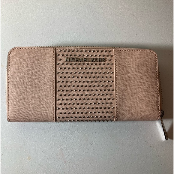 (NEW) Michael Kors Zip Around Continental Micro Stud Wallet Ballet Pink - Picture 1 of 6